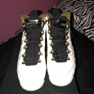 Jordan retro 9